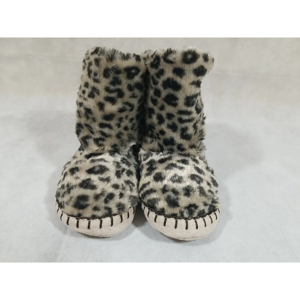 NEW Carter's Girls Bootie Slippers Fuax Fur Cheetah Print Size Toddler 7/8 NWT‎
